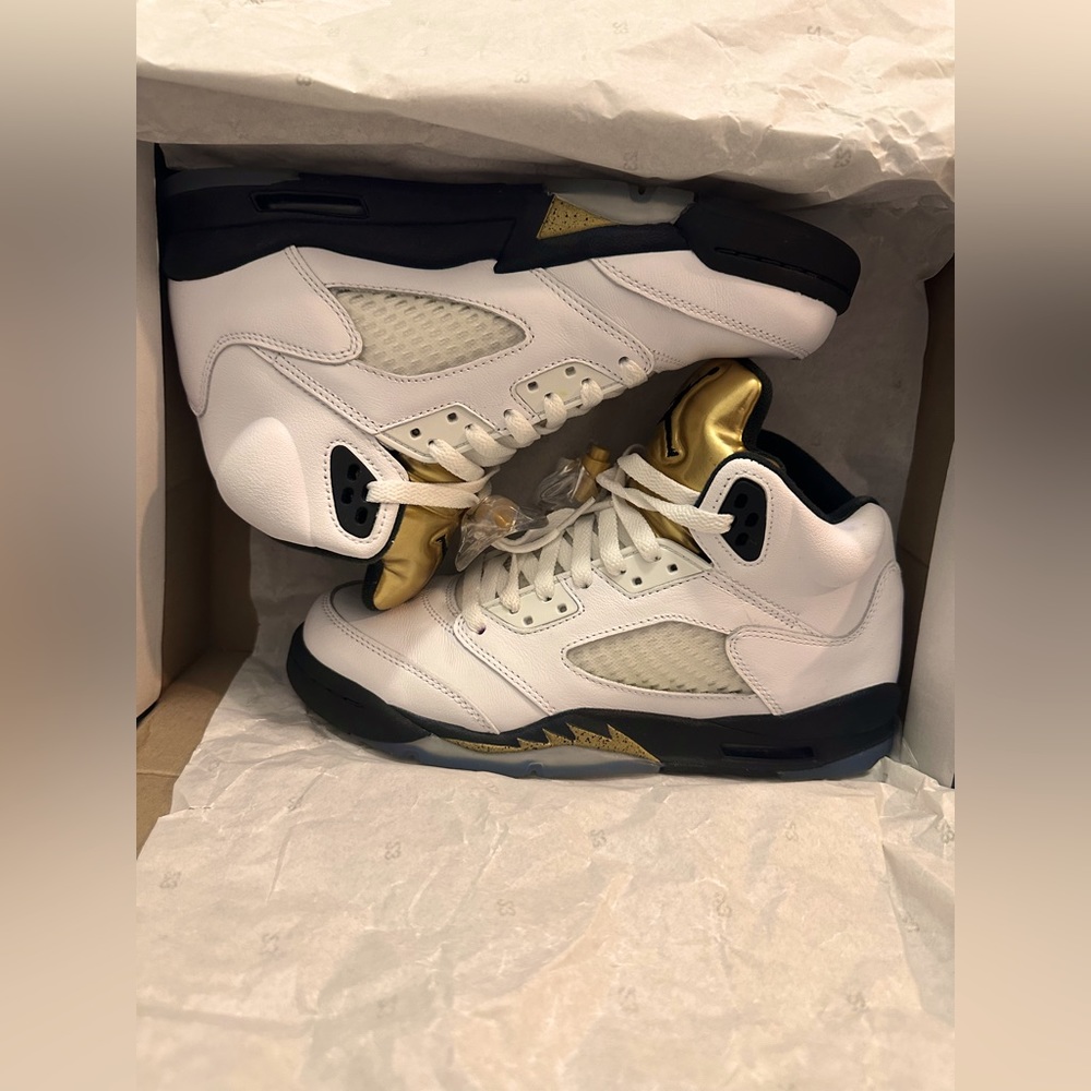 Air Jordan retro 5 BG “Olympic”
